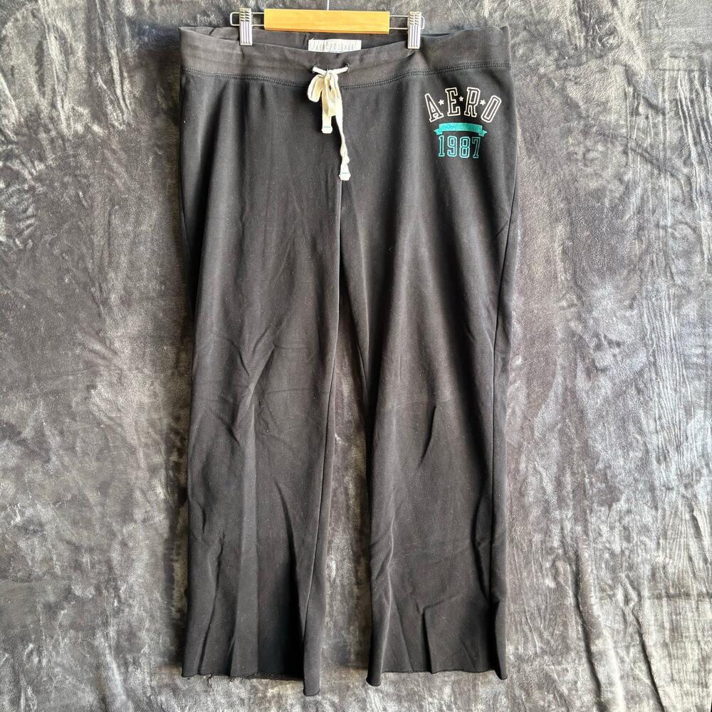 Aeropostale Sweats Color Black Size: XL